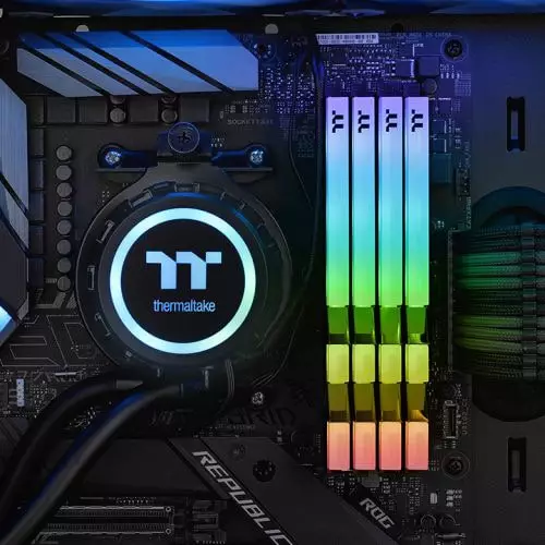 Thermaltake H-ONE 8GB DDR4 3000Mhz Desktop Ram
