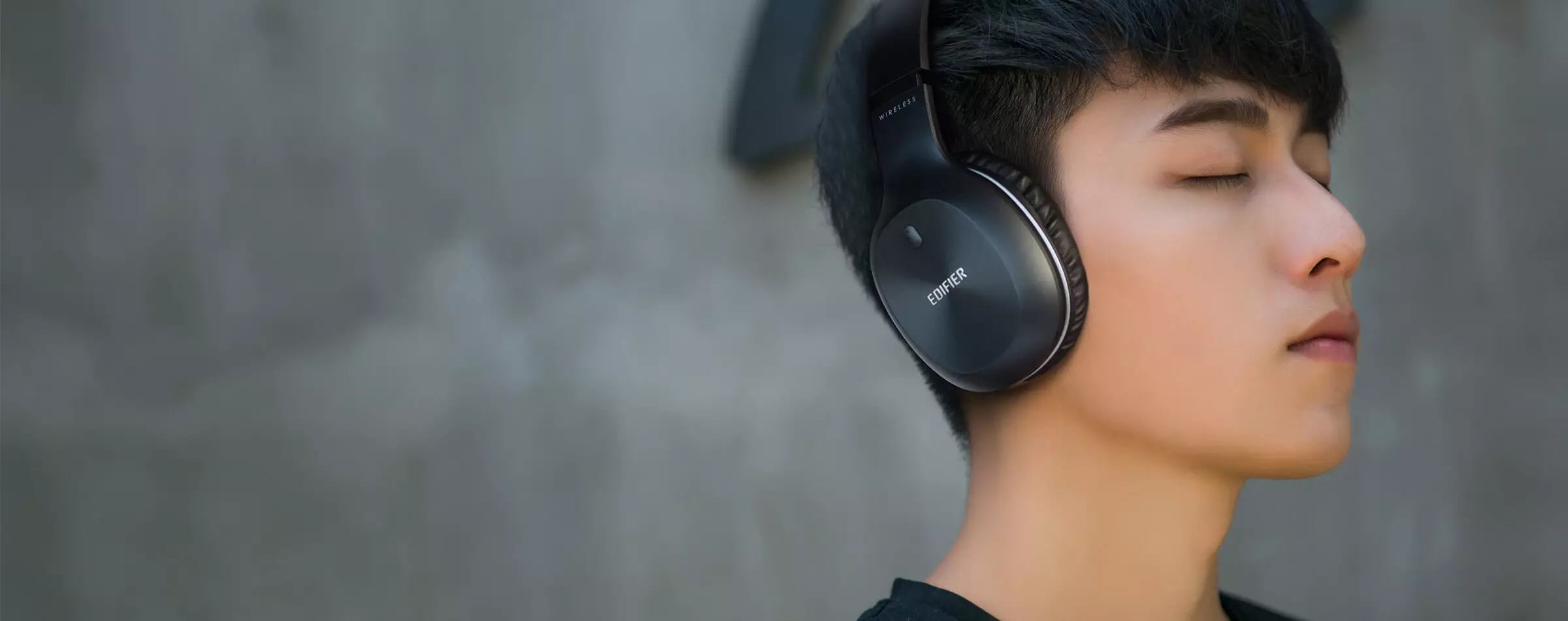 Edifier W800BT Wired and Wireless Headphone with Microphone - 4