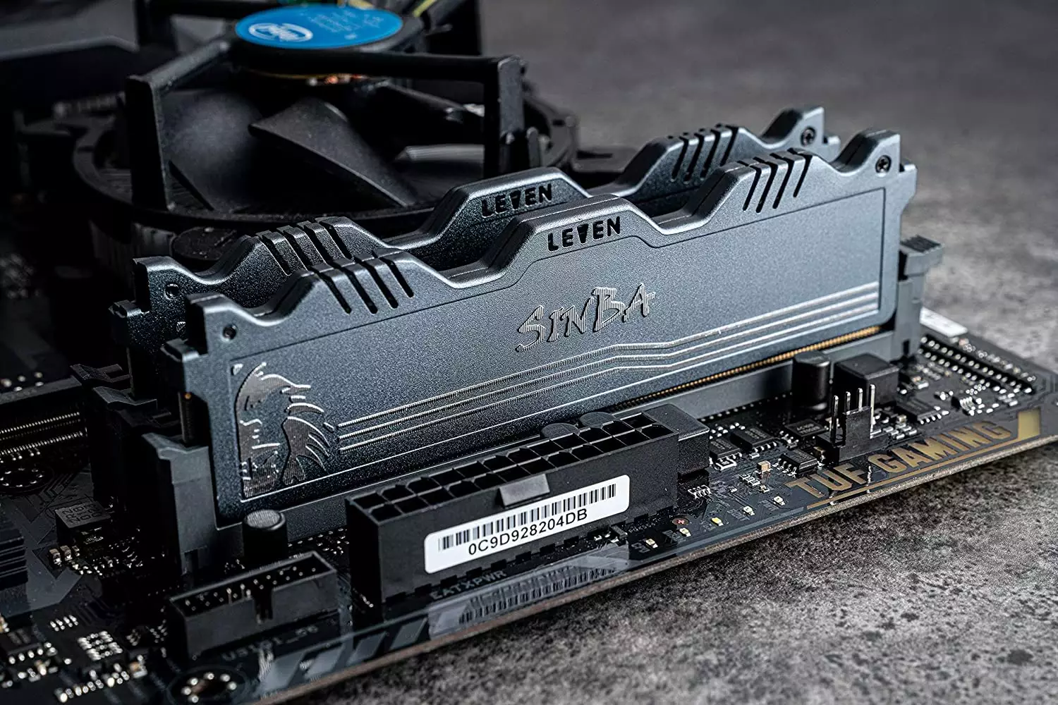 LEVEN SINBA 8GB DDR4 3200MHz Gaming Desktop RAM - 4