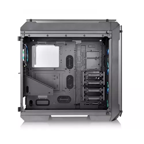 Thermaltake View 71 TG RGB Plus Tempered Glass E-ATX full tower case - 3