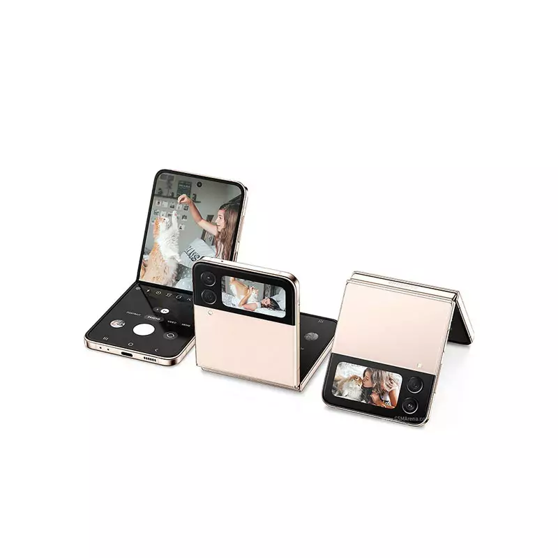 SAMSUNG GALAXY Z FLIP4 256GB 8GB RAM SMARTPHONE - 2