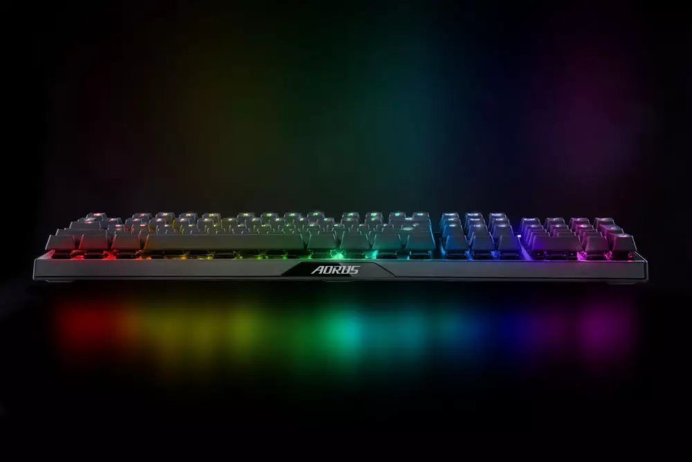 Gigabyte AORUS K9 RGB Optical Mechanical Gaming Keyboard-gallery-1