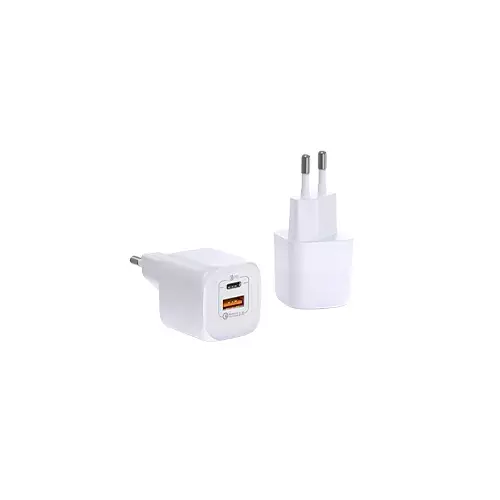 WIWU 33W GAN FAST CHARGER USB-C + QC3.0 POWER ADAPTER- WHITE - 1